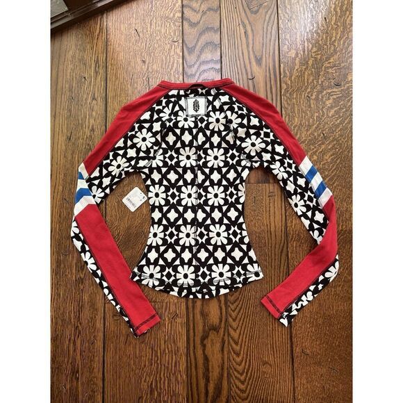 $78 FP Movement Women's Kick Off Printed Layer Top in Aspen Onyx Size XS NWT - Picture 7 of 7